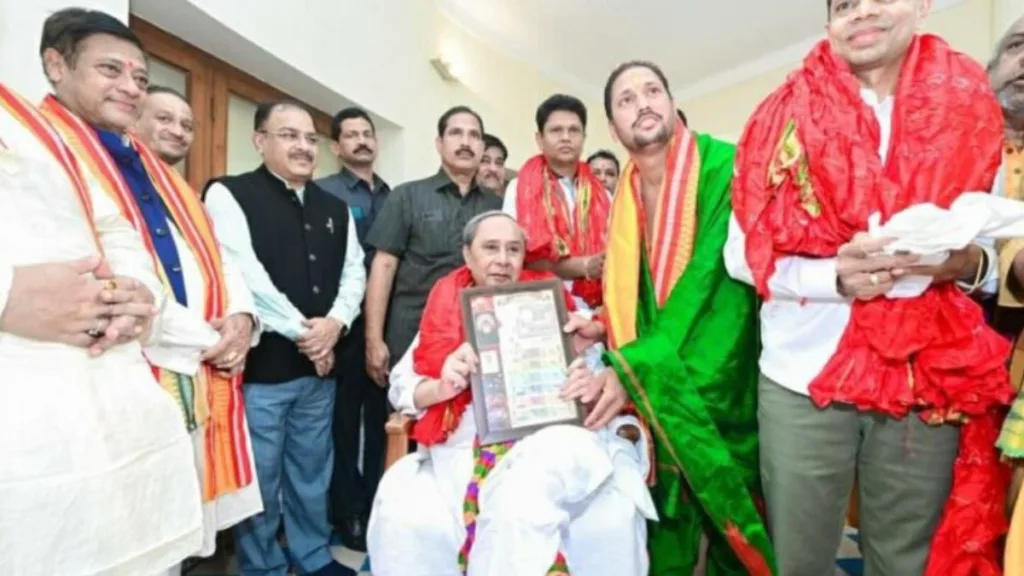 CM Naveen Patnaik Receives Invitation For Shreemandir Heritage Corridor Inauguration