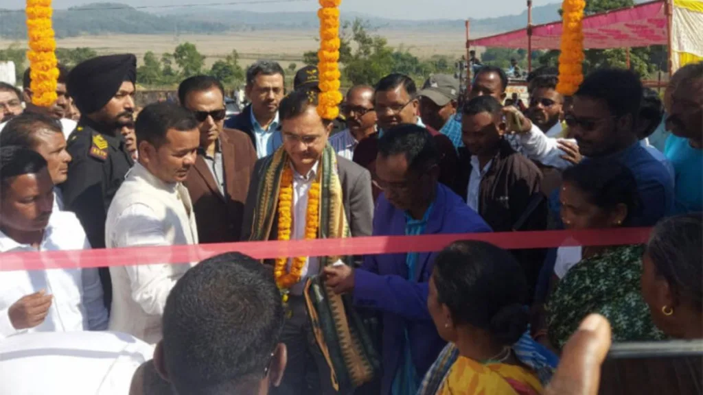 Aditya Alumina Unveils “Nirogshala” (Village Health Dispensary) In Kansariguda Area