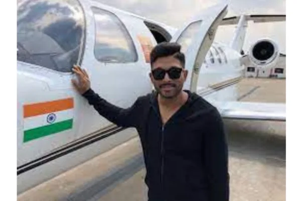 Allu Arjun’s Opulent Lifestyle:  Possesses Private Jet Worth Rs80 Cr!