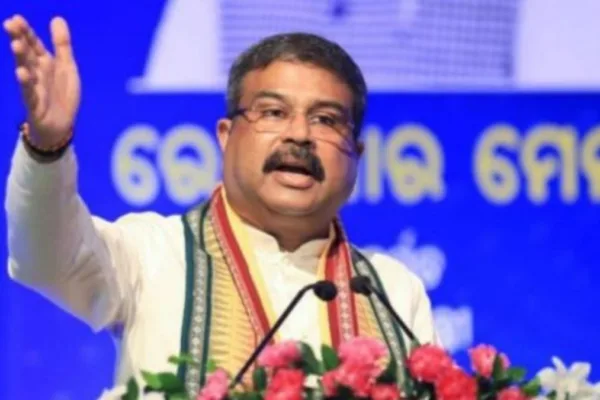 Instruct FCI To Procure 10 Lakh MT Of Parboiled Rice From Odisha: Dharmendra Pradhan