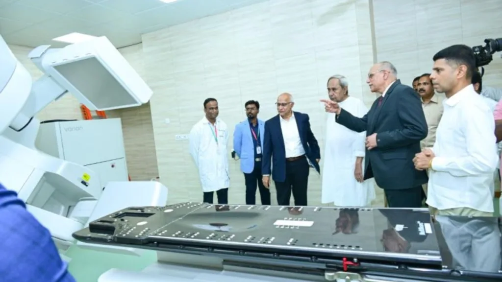 Bhubaneswar: Chief Minister Naveen Patnaik on Thursday inaugurated the 'Bagchi Sri Shankara Cancer Centre and Research Institute
