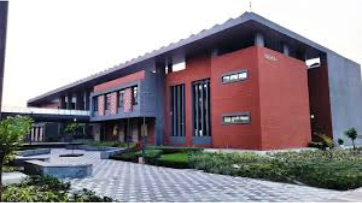 IIM Sambalpur invites applications for MBA for working Professionals from Delhi campus